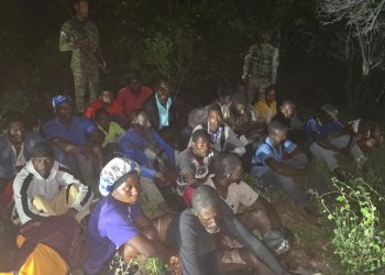 Detienen a 25 migrantes haitianos que intentaban evadir puesto militar del Ejército en Monción
