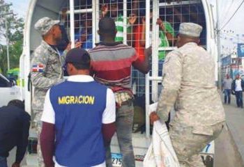 DGM advierte a extranjeros con carnet de trabajador temporero respetar límites fijados