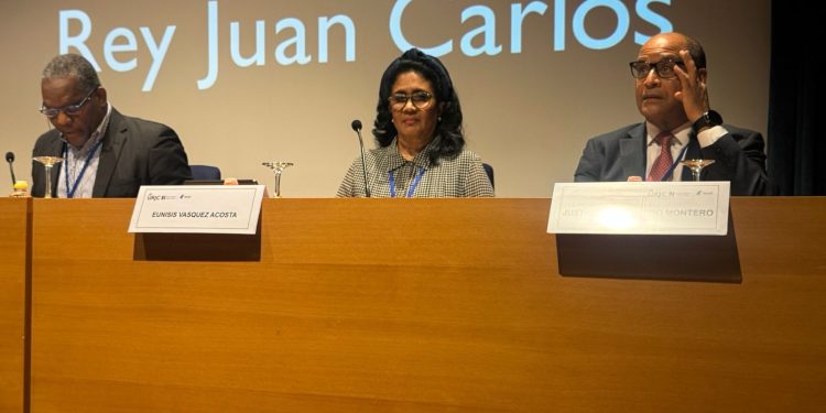 Magistrada Eunisis Vásquez participa en Congreso Internacional sobre el Estado de Derecho celebrado en Madrid