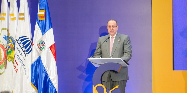 Ministro Magín Díaz: “Combatir el lavado de activos es una prioridad para la República Dominicana”