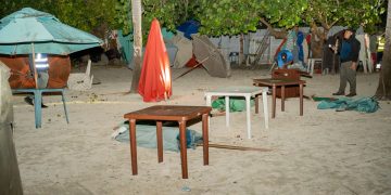 Alcaldía de Boca Chica realiza operativo de recuperación de espacios públicos en la playa