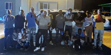 Ejército detiene conductor de jeepeta con 18 haitianos indocumentados en Villa Vásquez