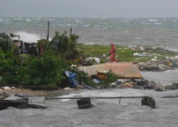 Dominicanos afectados por huracán Melissa en Jamaica retornarán al país