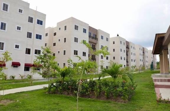 Banreservas financia 95 apartamentos entregados por el presidente Abinader en Pedro Brand