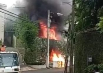 Explosión durante trabajos de soldadura cobra la vida de un padre y su hijo en Arroyo Hondo