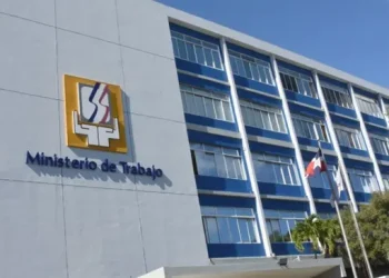 Jueves será no laborable por el paso de la tormenta tropical Melissa, dispone el Ministerio de Trabajo