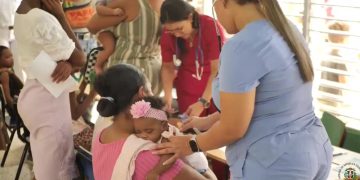 Armada de RD lleva jornada de atención médica y bienestar en Villa Mella