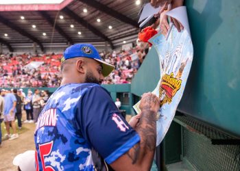 Eladio Carrión celebra una histórica quinta edición de SAUCEGIVING junto a superestrellas del deporte y la música urbana