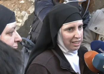Monjas españolas expulsadas de la Iglesia vendían en internet obras de arte de su convento