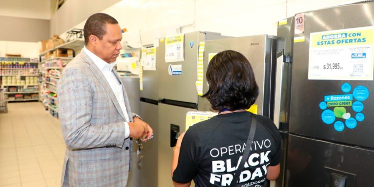 Pro Consumidor asegura vigilancia en Viernes Negro; exhorta a reportar irregularidades