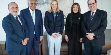 Carolina invita a presidenta del Comité Olímpico Internacional a Juegos Centroamericanos y del Caribe 2026