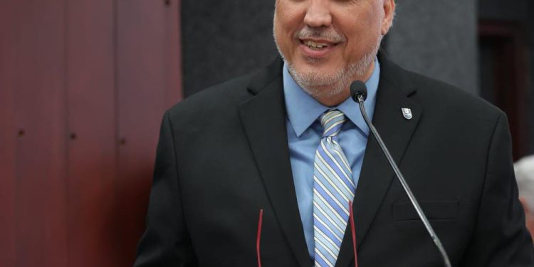 UNAPEC anuncia Doctorado Honoris Causa a la escritora española Irene Vallejo