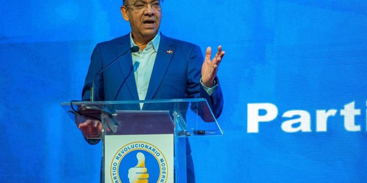 Deligne llama a su partido a construir “una era PRM” partiendo de la gestión Abinader