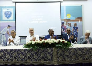 Universidad Autónoma de Santo Domingo rinde homenaje a Hatuey De Camps Jiménez