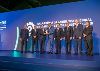 AIRD reconoce a Pro Consumidor por promover cumplimiento normativo y consumo responsable