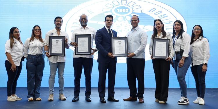 INAPA mantiene certificaciones en las normas ISO 9001 (gestión de calidad) e ISO 37001 (antisoborno)