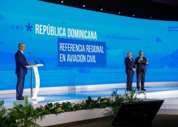 Abinader dice “sin conectividad aérea no hay éxito en turismo”; reitera firme posición de RD como referente regional en aviación civil