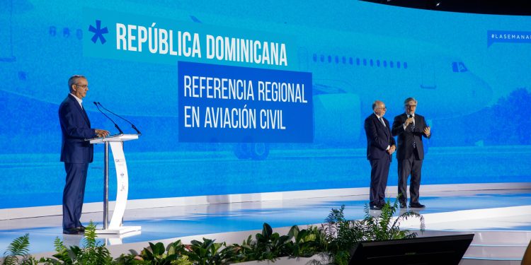 Abinader dice “sin conectividad aérea no hay éxito en turismo”; reitera firme posición de RD como referente regional en aviación civil
