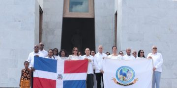 AMAPROSADO respalda eliminación de plásticos desechables y plantea medidas para una transición sostenible