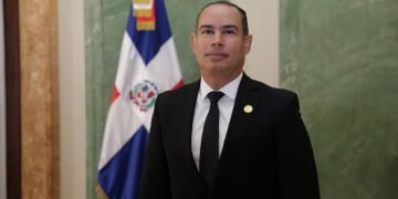 Consejo Nacional de la Magistratura recibe la presentación del Magistrado Franklin Emilio Concepción Acosta para optar por una plaza en la Suprema Corte de Justicia