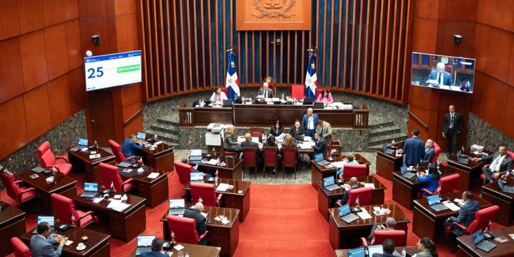 Senado conforma comisión especial para estudio de observaciones del Poder Ejecutivo a Ley de Gestión Integral y Procesamiento de Residuos Sólidos