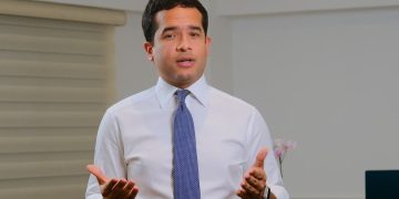 Omar Fernández identifica recursos para reducir impuesto al salario y reta al Gobierno a cumplir la ley