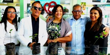 CIPESA y Fundación Mundo Verde de Óptica Almánzar fortalecen alianza por la salud visual y la conciencia ambiental en periodistas y sus familias