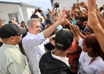 Abinader inaugurará remozamiento del Hospital Municipal Piedra Blanca, Monseñor Nouel y entregará apartamentos en San Luis, Santo Domingo Este