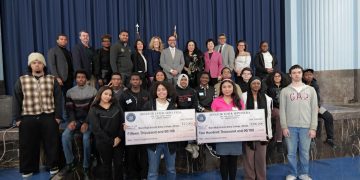 Senador Luis R. Sepúlveda impulsa inversión de $215,000 para fortalecer Bard Early College Bronx