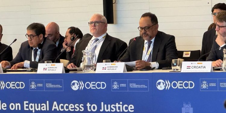 Consultor jurídico del Poder Ejecutivo participa en 10° Mesa Redonda Global de la OCDE sobre Igual Acceso a la Justicia