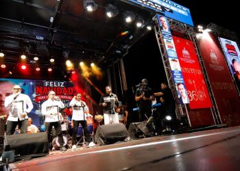 Mega Parranda Navideña 40° Aniversario: Concierto épico en el Faro a Colón desborda alegría y solidaridad