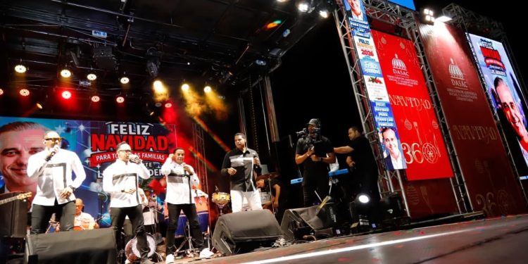 Mega Parranda Navideña 40° Aniversario: Concierto épico en el Faro a Colón desborda alegría y solidaridad