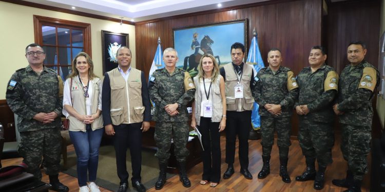 Milton Morrison jefe de misión de Observadores de la COPPPAL destaca transparencia tras reunión con el Jefe de Estado Mayor Conjunto de Honduras