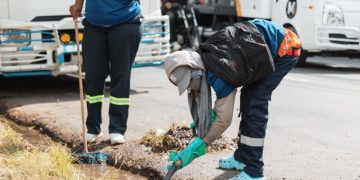 Alcaldía del DN realiza amplio operativo de aseo y recuperación de espacios en los ensanches La Fe y Kennedy