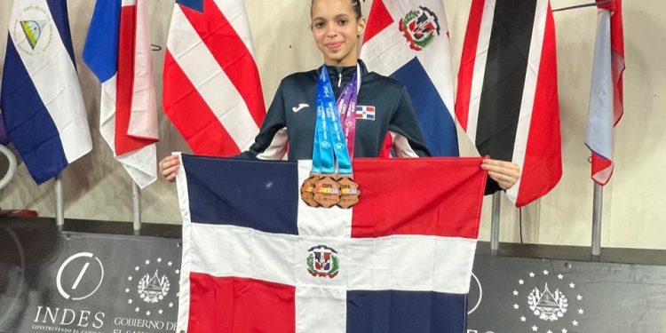 Mía Lugo conquista tres medallas panamericanas de bronce representando a la República Dominicana