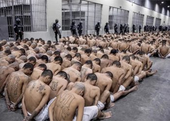 Régimen de excepción de El Salvador completará tres años en 2025 y 90.000 detenidos