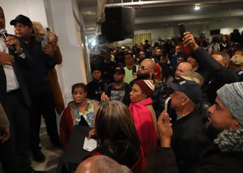 Brian DePeña logra la reelección como alcalde de Lawrence; apoyo dominicano fue clave para la victoria