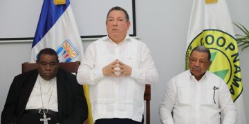 COOPNAMA y UCADE firman acuerdo interinstitucional