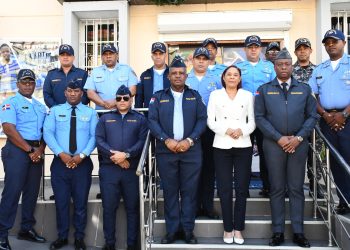 Regional 10 y Policía Escolar aúnan esfuerzos para preservar seguridad de la comunidad educativa en la demarcación