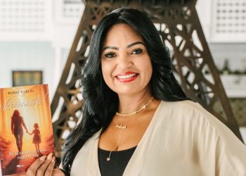 Presentan en Punta Cana el libro “¡Reconócete!”de Raidy García, que debutará en la Feria del Libro de México