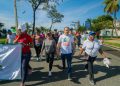 Coopsema y Fencoopsegud realizan exitosa caminata por a familia