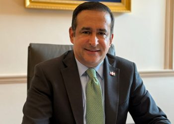 Embajada Dominicana ante la Santa Sede inaugura en Roma la exposición “Rutas de Esperanza: Arte Dominicano Contemporáneo”, en el marco del Año Jubilar 2025