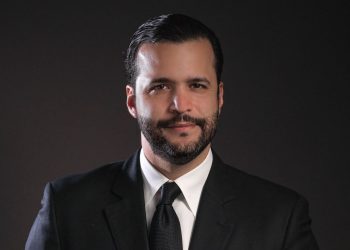 Rafael Paz llama al Gobierno a asumir “responsabilidad y carácter” ante crisis de confianza