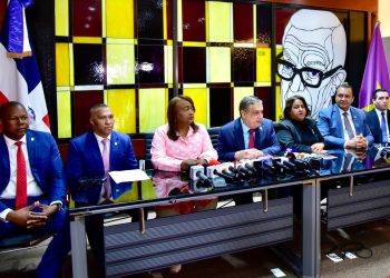 Bloque diputados del PLD exige publicación inmediata de todos los expedientes de funcionarios señalados por narcotráfico