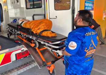 Una mujer da señales de vida en el ataúd antes de ser incinerada en Tailandia