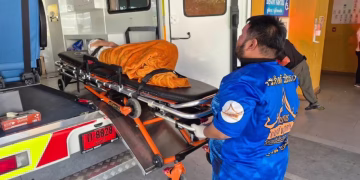 Una mujer da señales de vida en el ataúd antes de ser incinerada en Tailandia