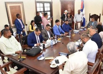 El Consejo de Regidores del Ayuntamiento del municipio de San Francisco de Macorís declara duelo oficial por fallecimiento de Henry Hierro