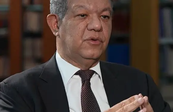 ¡72! Leonel Fernández está de cumpleaños este viernes