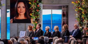 Machado dedica el Nobel de la Paz a todos los venezolanos y a los líderes que la apoyaron