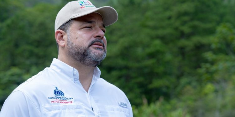 Ministro de Medio Ambiente pondera planta de valorización de La Cuaba